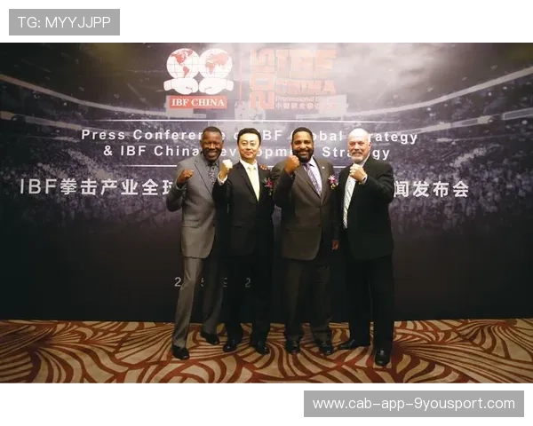 世界拳击职业联盟推动裁判与医护联合培训，世界著名的拳击裁判有几位